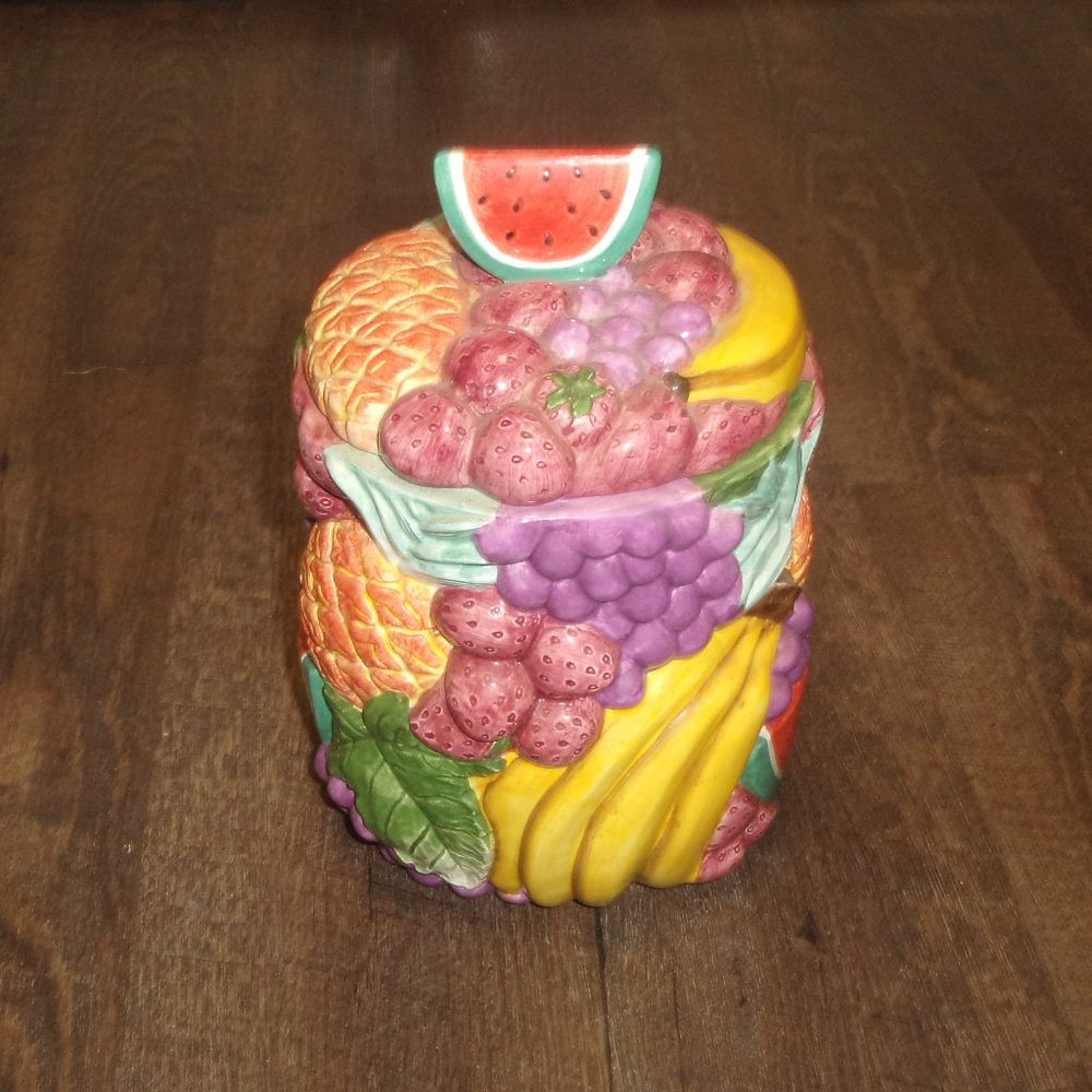 Cooks Club fruit all over cluster cookie jar